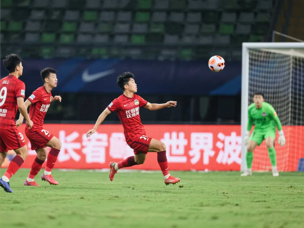 车迷们无比